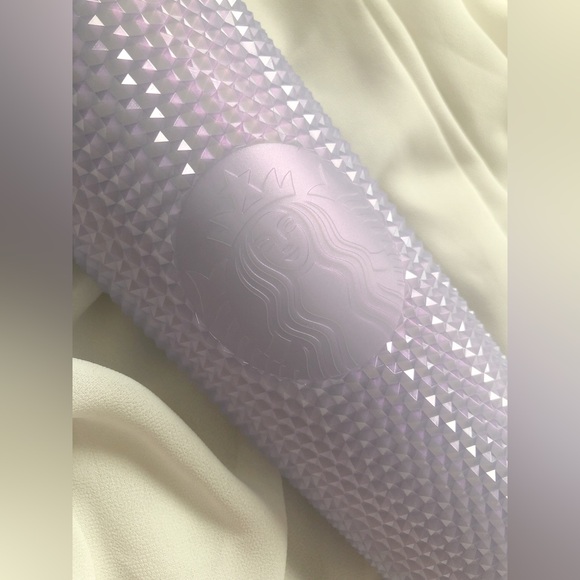 Starbucks - 2021 Holiday Studded Bling Cold Cup - Icy Lilac - 24 Oz - Picture 3 of 4